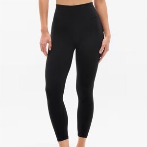 Athleta High Transcend 7/8 Tight